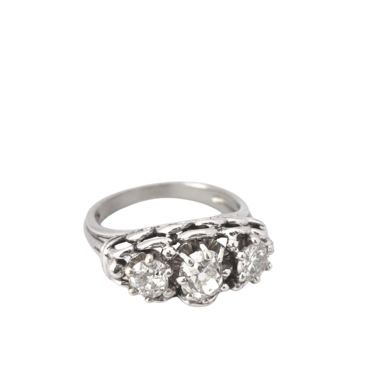 Bague en or blanc et diamants - Castafiore