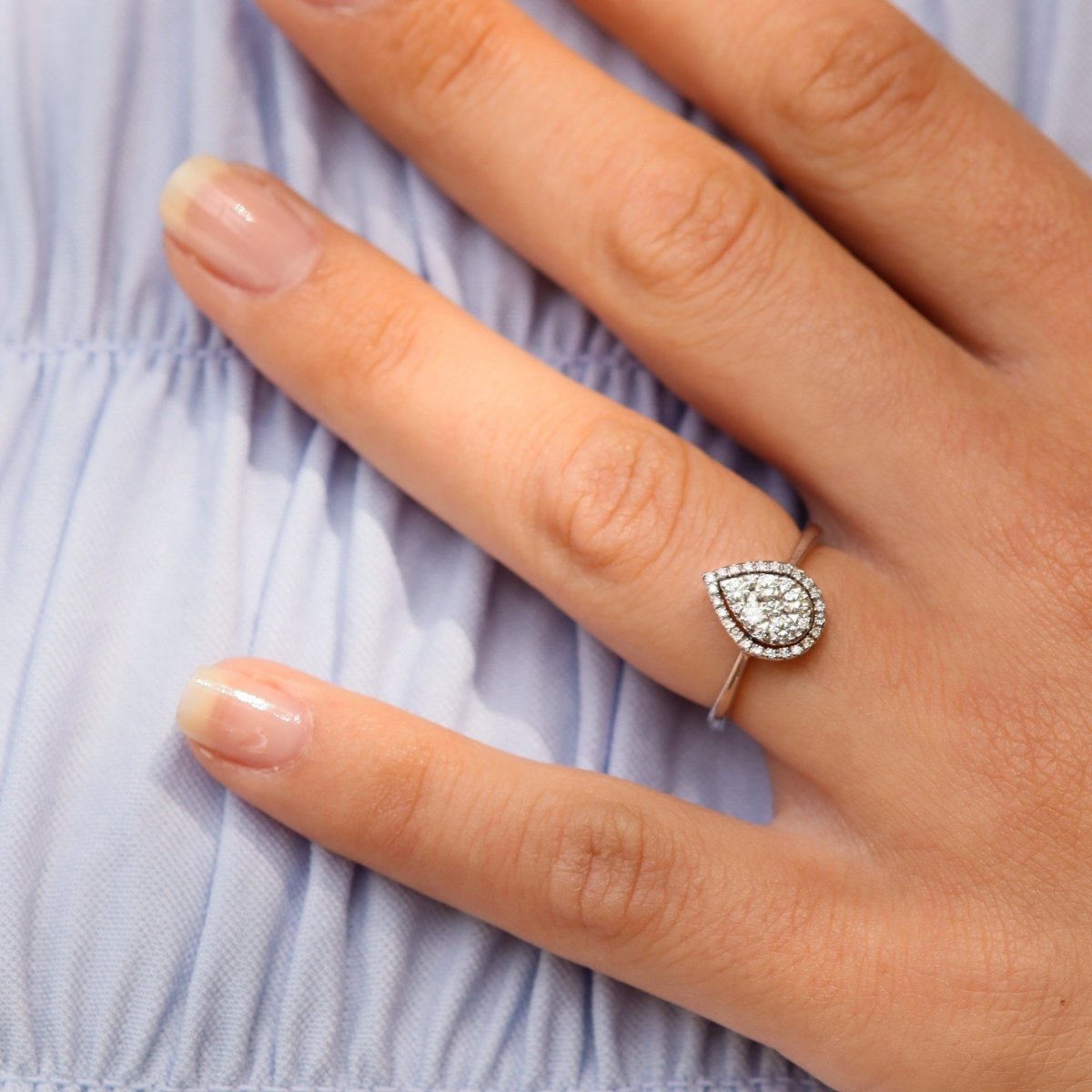 Bague en or blanc et diamants - Castafiore