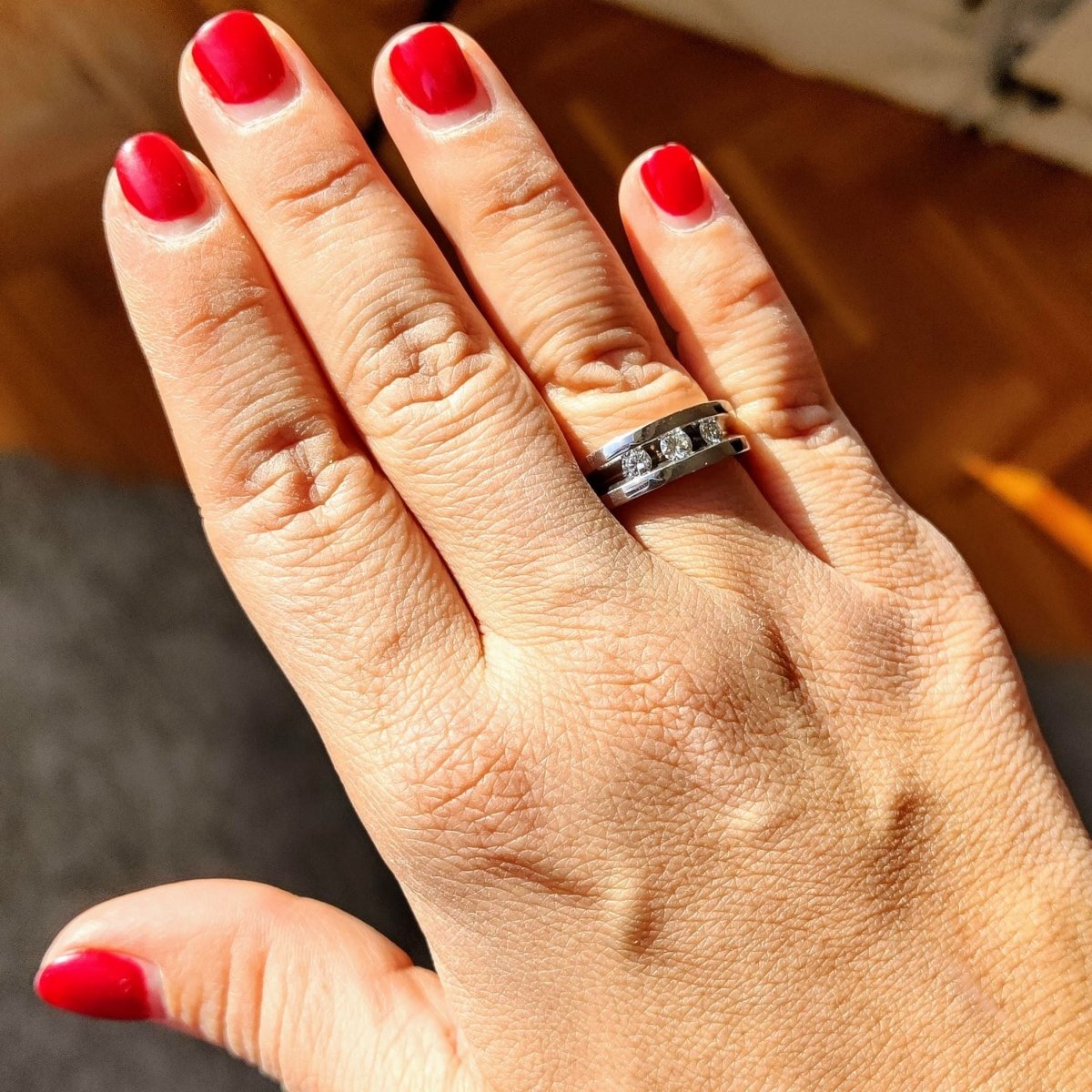 Bague en or blanc et diamants - Castafiore