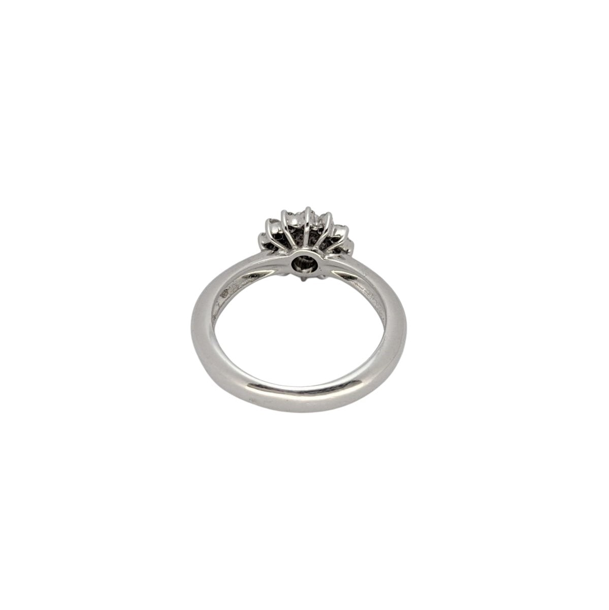 Bague en or blanc et diamants - Castafiore
