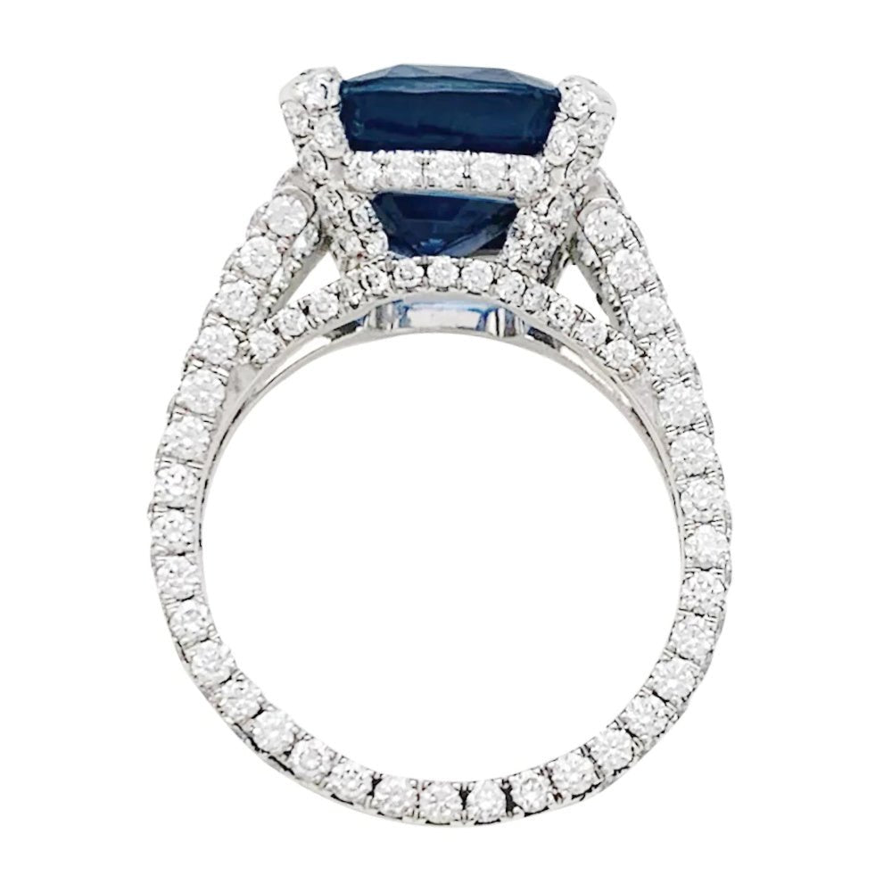 Bague en or blanc, saphir et diamants - Castafiore