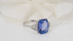 Bague en or blanc Tanzanite et diamants - Castafiore