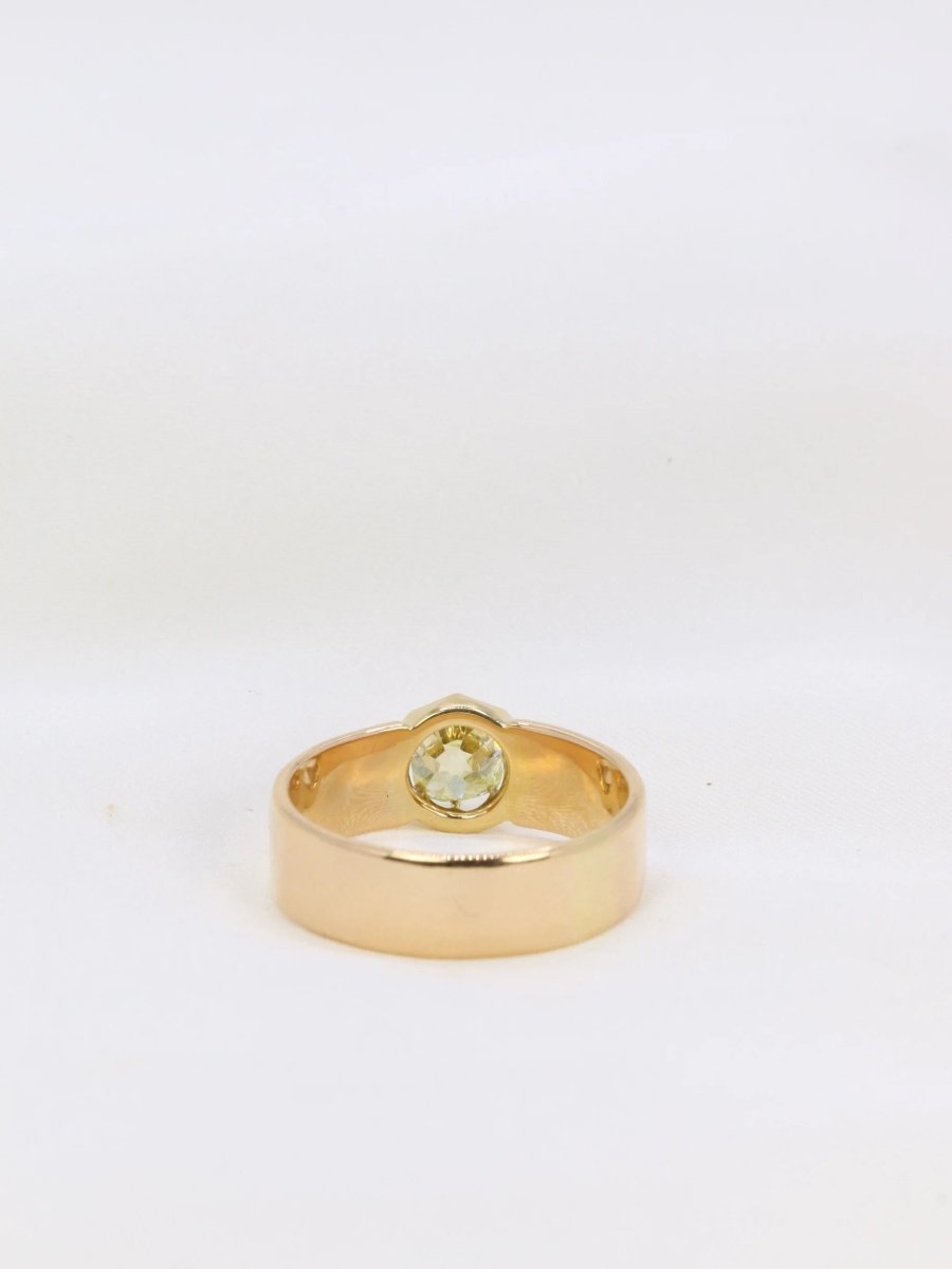 Bague en or et diamant coussin taille ancienne Fancy Yellow 1,1 ct - Castafiore