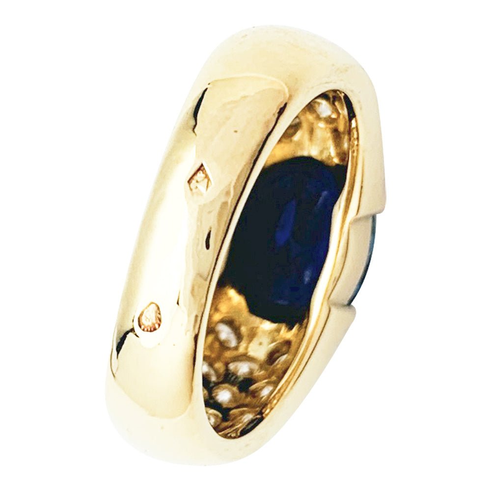 Bague en or jaune, diamants et saphir - Castafiore