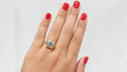 Bague en or jaune et aigue marine - Castafiore