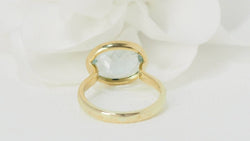 Bague en or jaune et aigue marine - Castafiore