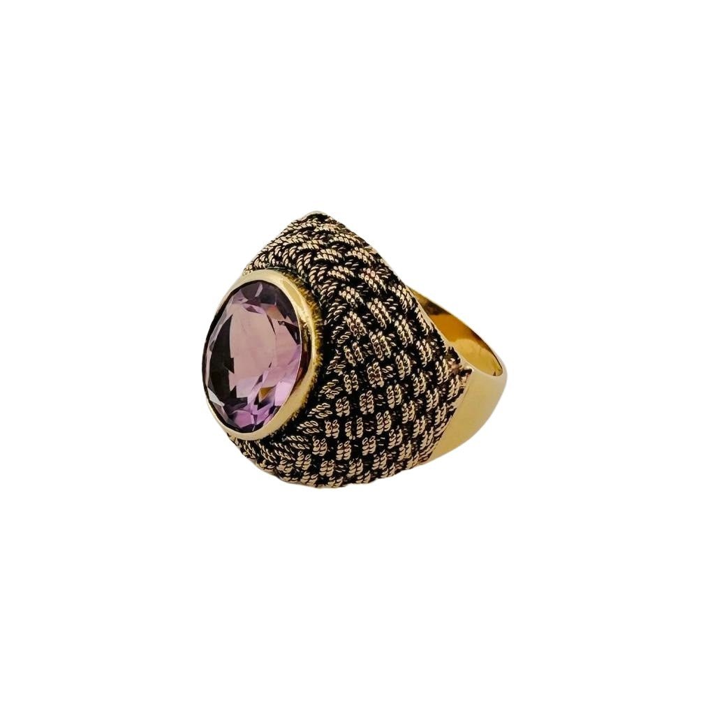 Bague en or jaune et améthyste - Castafiore