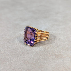 Bague en or jaune et améthyste - Castafiore