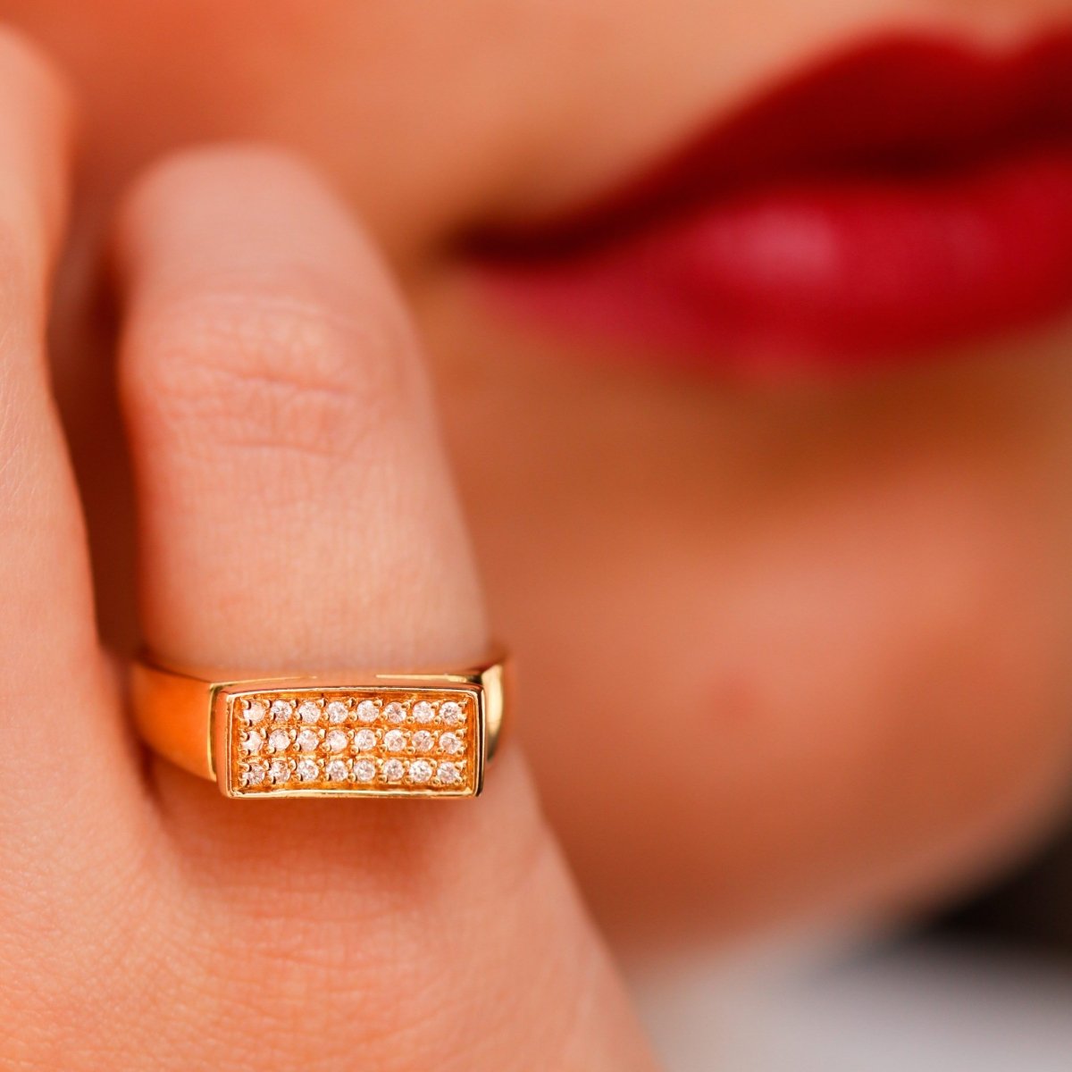 Bague en or jaune et diamants - Castafiore