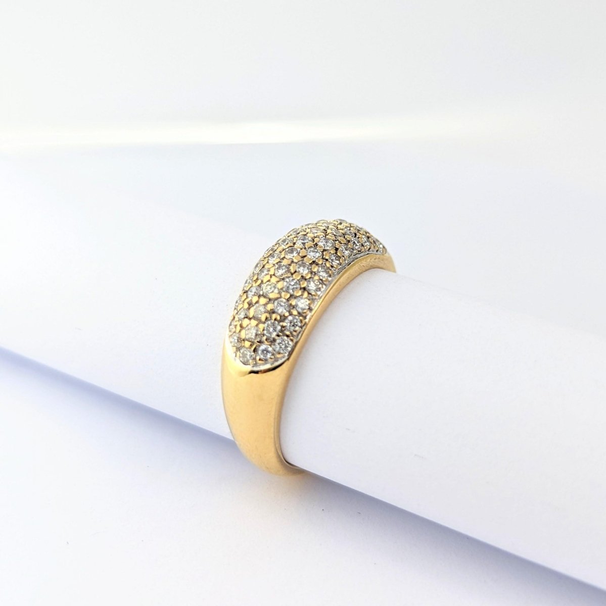 Bague en or jaune et diamants - Castafiore
