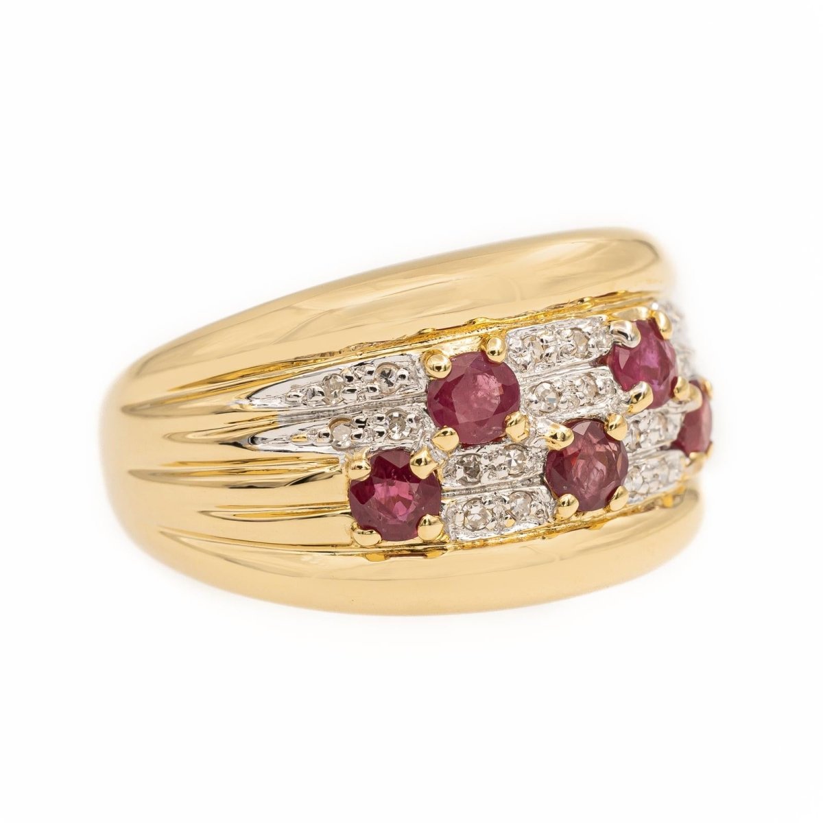 Bague en or jaune et rubis - Castafiore