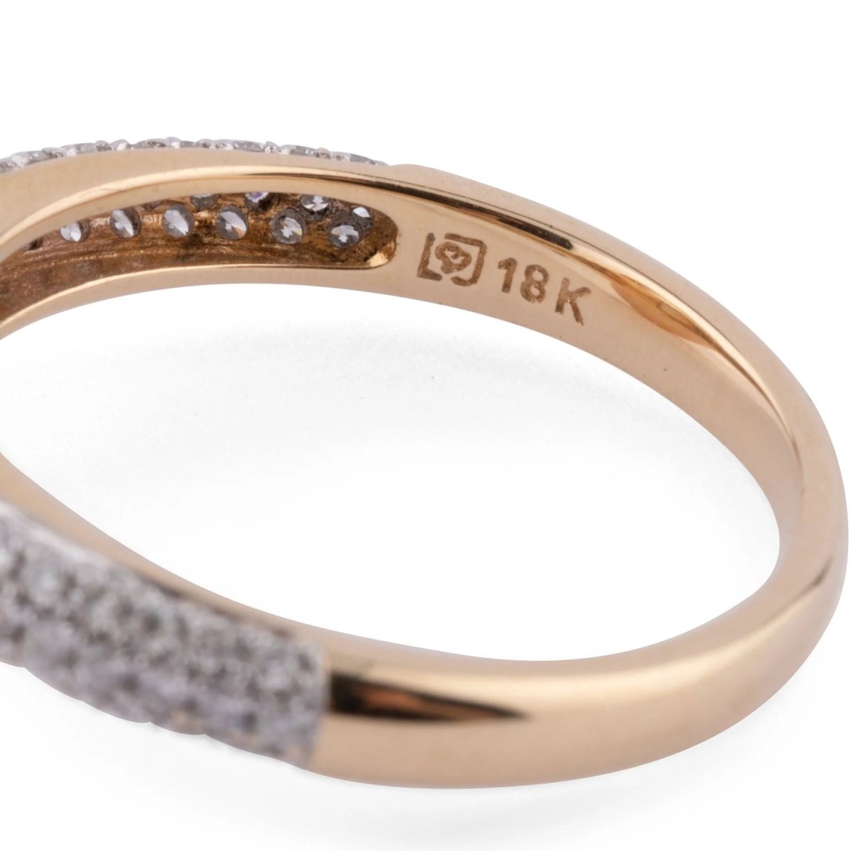 Bague en or jaune, ornée d'une perle de culture Gold des mers du sud - Castafiore