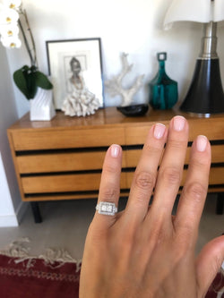 Bague en platine et diamant forme rectangulaire - Castafiore