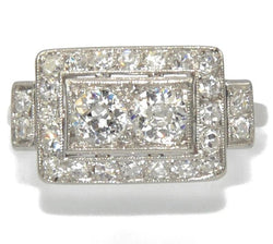 Bague en platine et diamant forme rectangulaire - Castafiore