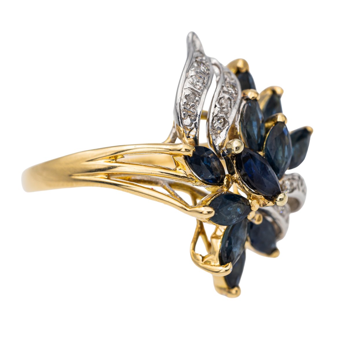 Bague Fleur en or jaune et saphir - Castafiore