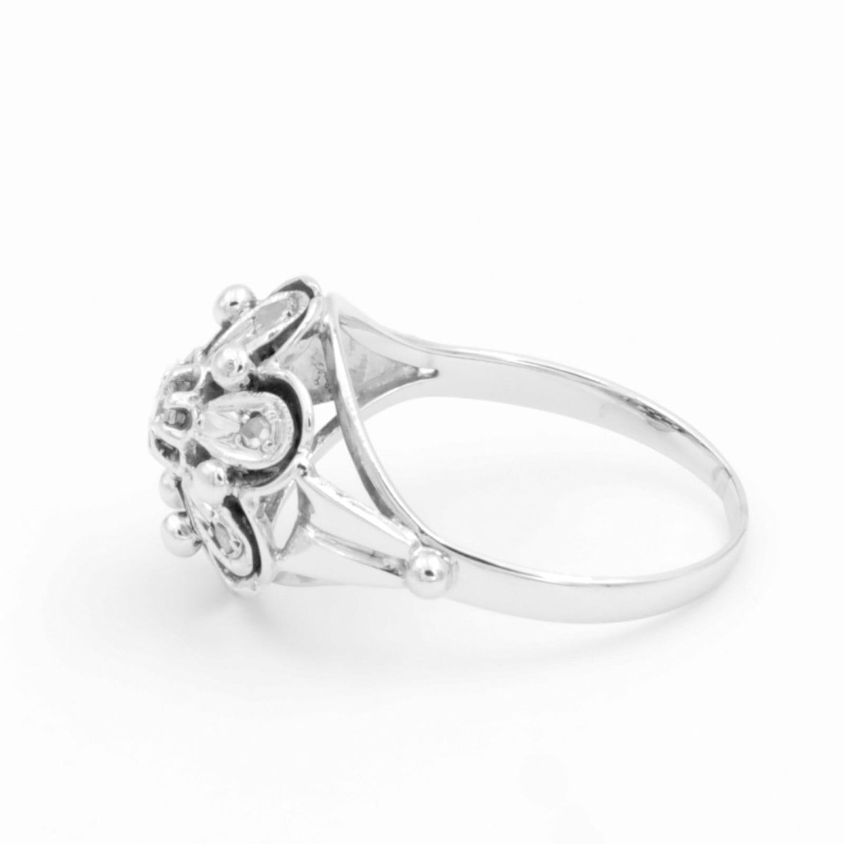 Bague Fleur Or blanc Diamant - Castafiore