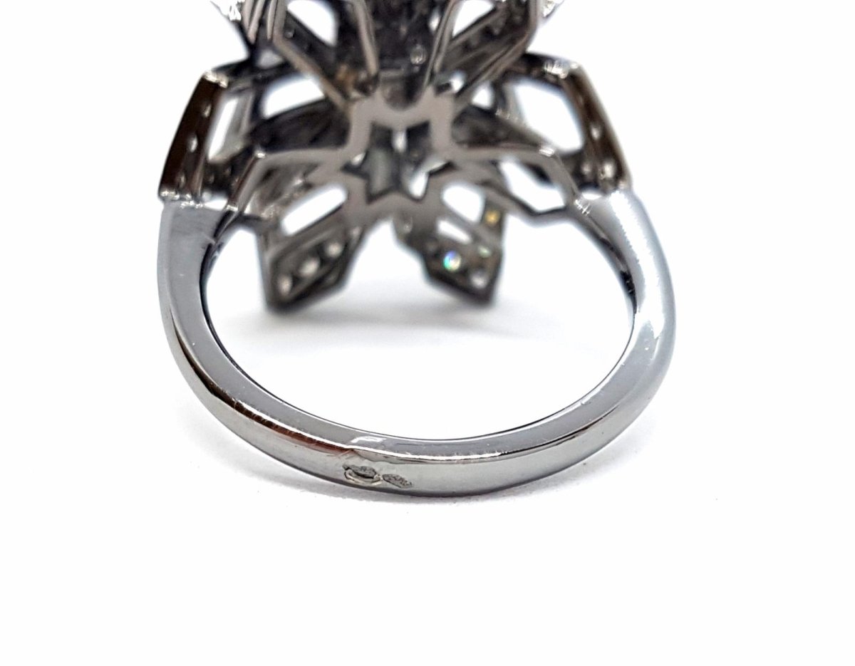Bague Fleur Or noir Diamant - Castafiore