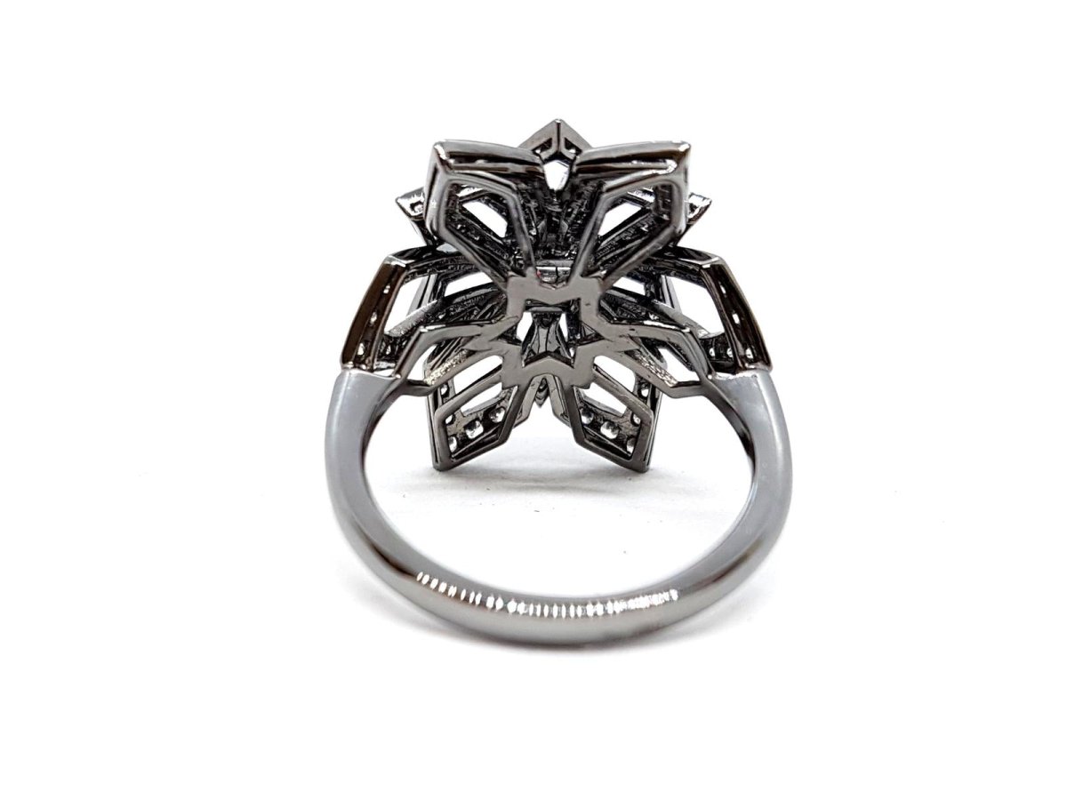 Bague Fleur Or noir Diamant - Castafiore