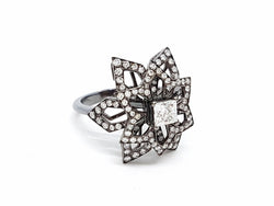 Bague Fleur Or noir Diamant - Castafiore