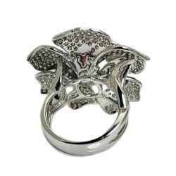 Bague Fleur ornée de diamants - Castafiore