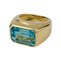 Bague Fred or jaune et topaze bleue. - Castafiore