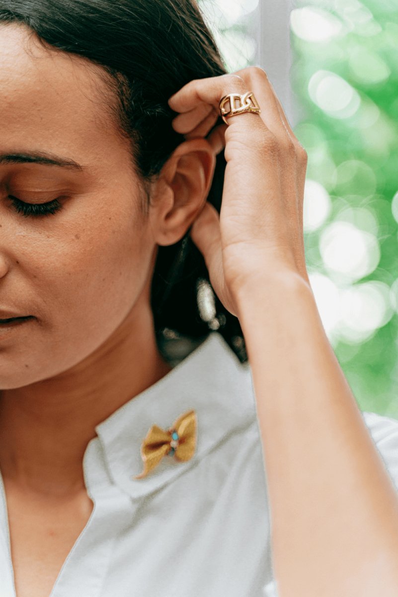 Bague HERMES "Enchainée" en or jaune - Castafiore