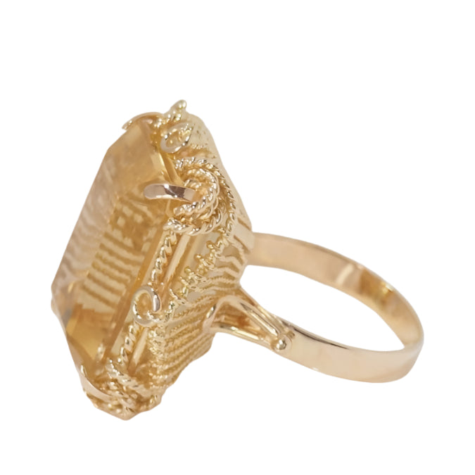 Bague importante en or jaune et citrine - Castafiore