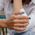 Bague Jonc CHAUMET en or blanc ciselé - Castafiore