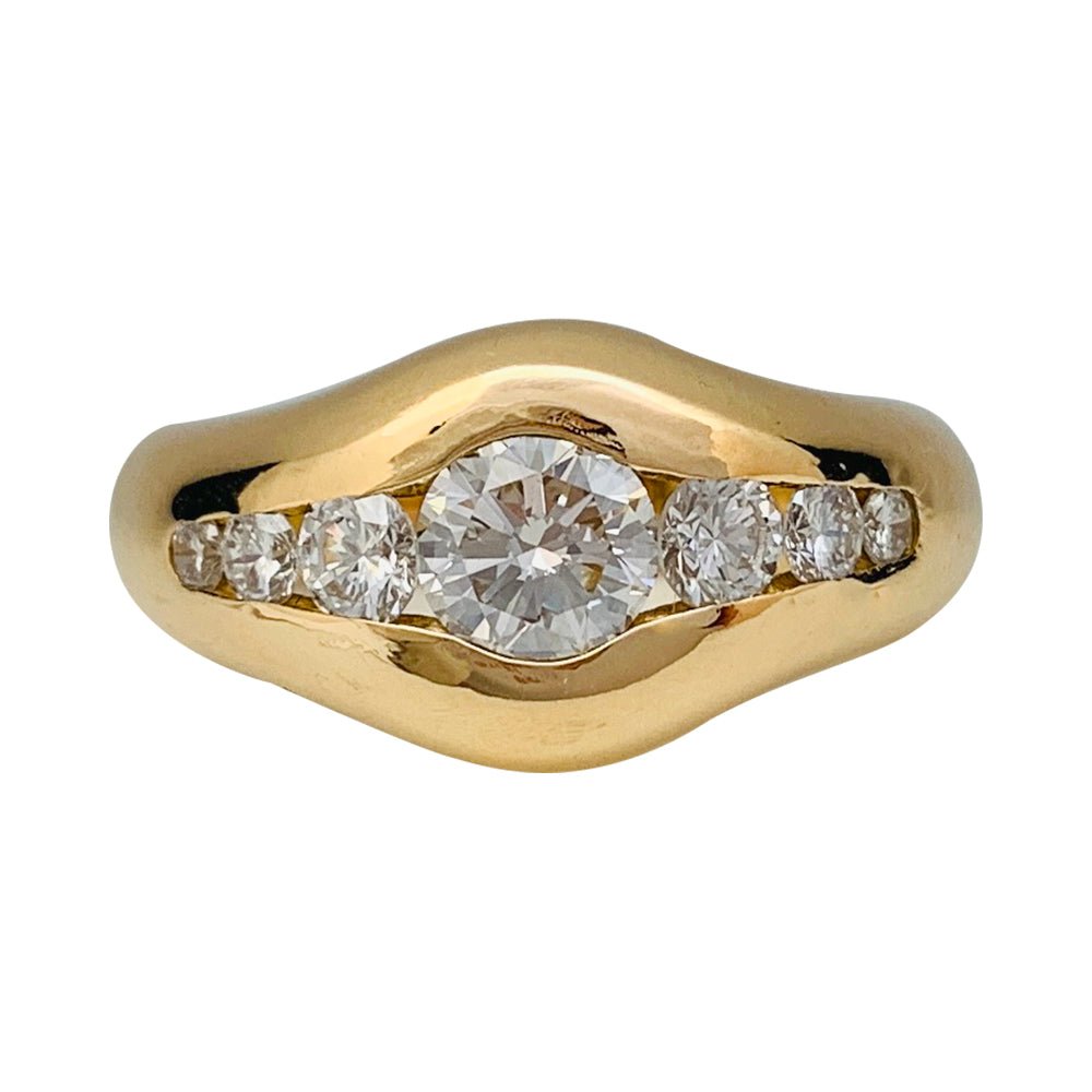 Bague jonc Chaumet, or jaune et diamants - Castafiore