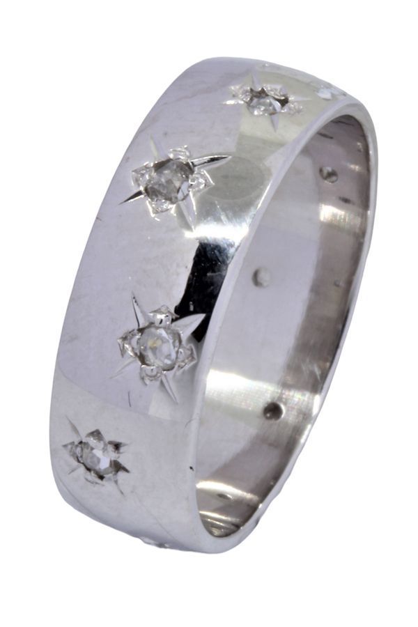 Bague Jonc En Or Blanc Et En Diamants - Castafiore