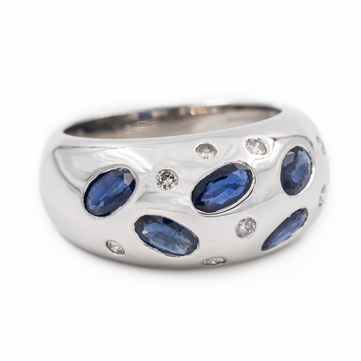 Bague Jonc en or blanc et saphirs et diamants - Castafiore