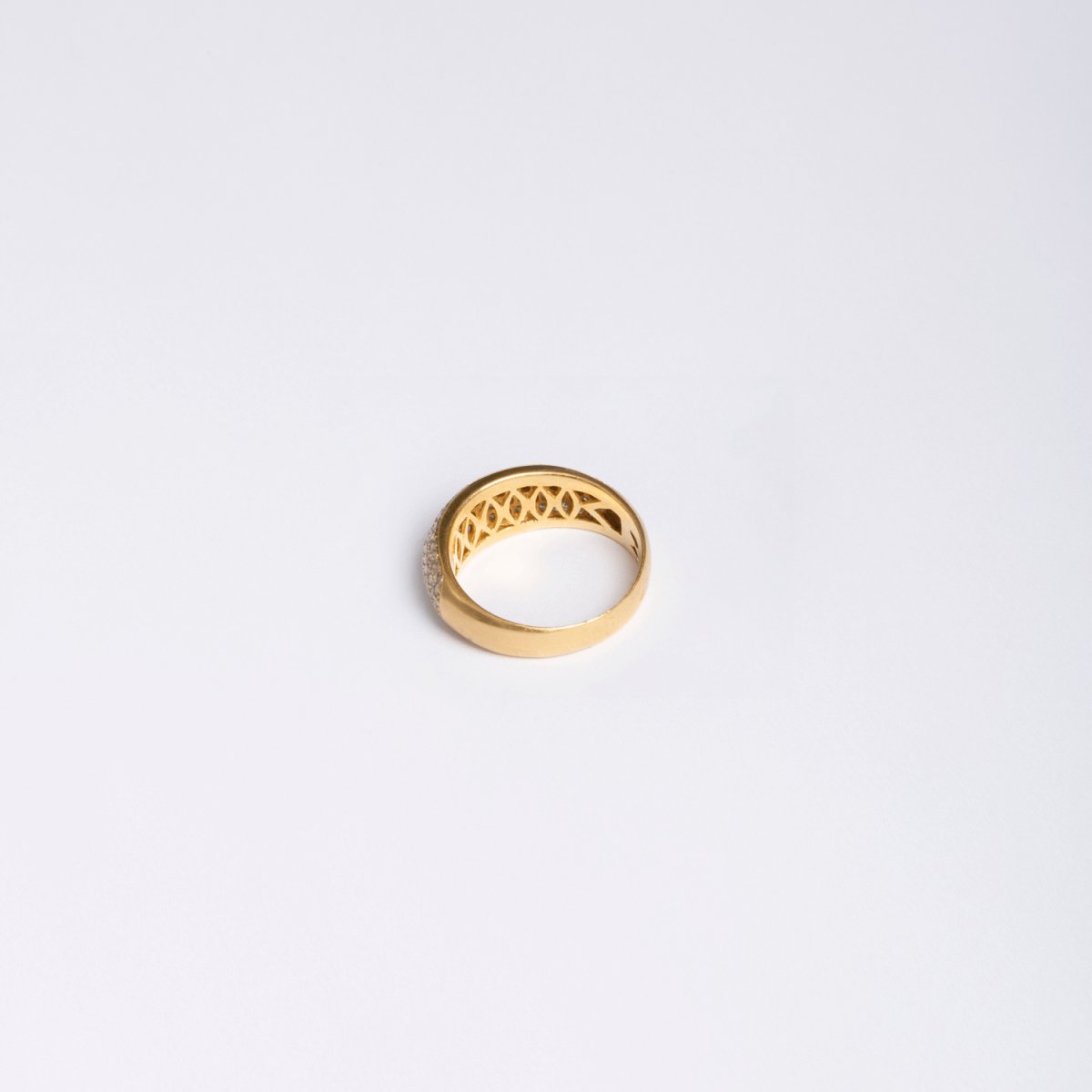 Bague Jonc en or jaune et diamants - Castafiore