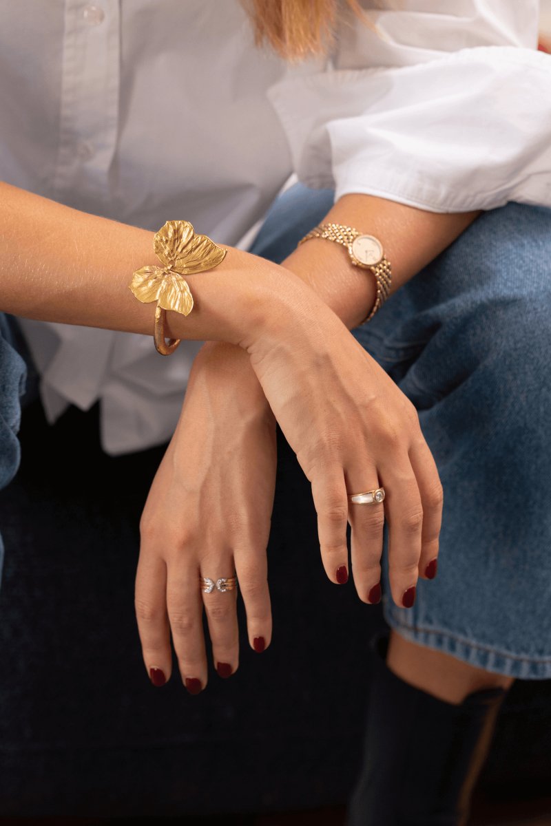 Bague Jonc MAUBOUSSIN "Nadia" en or jaune, nacre et diamant - Castafiore