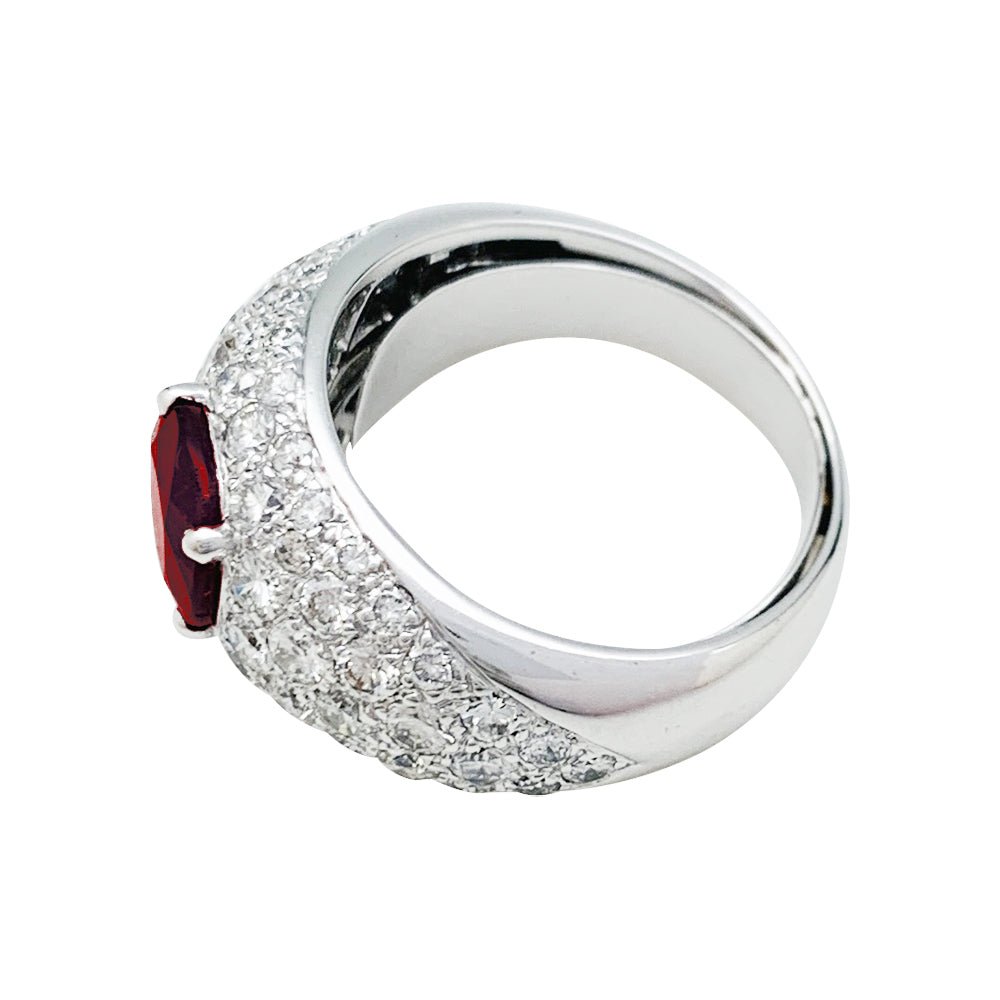 Bague jonc pavage diamant, rubis 1,78 carats - Castafiore