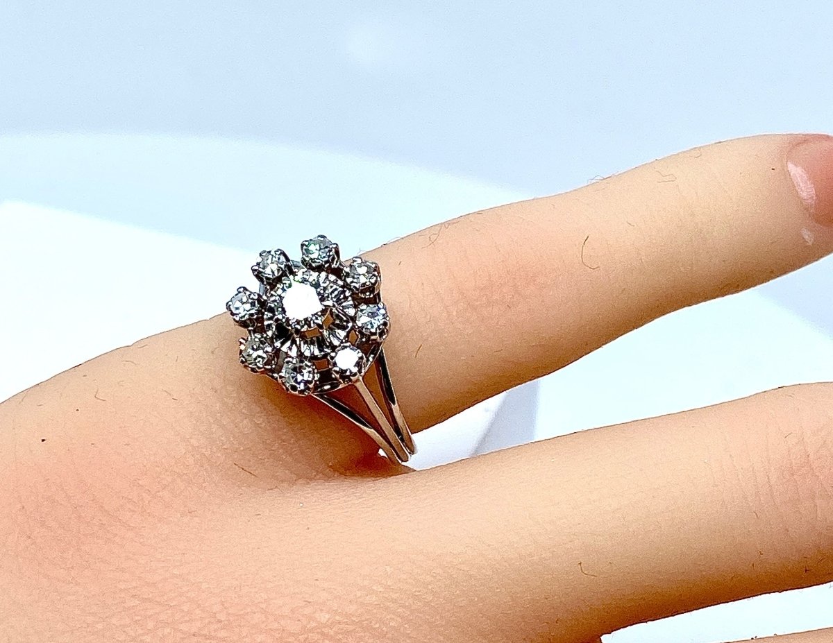 Bague marguerite en or 18 carats et diamants - Castafiore