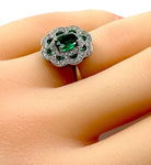 Bague Marguerite en or blanc émeraudes et diamants - Castafiore