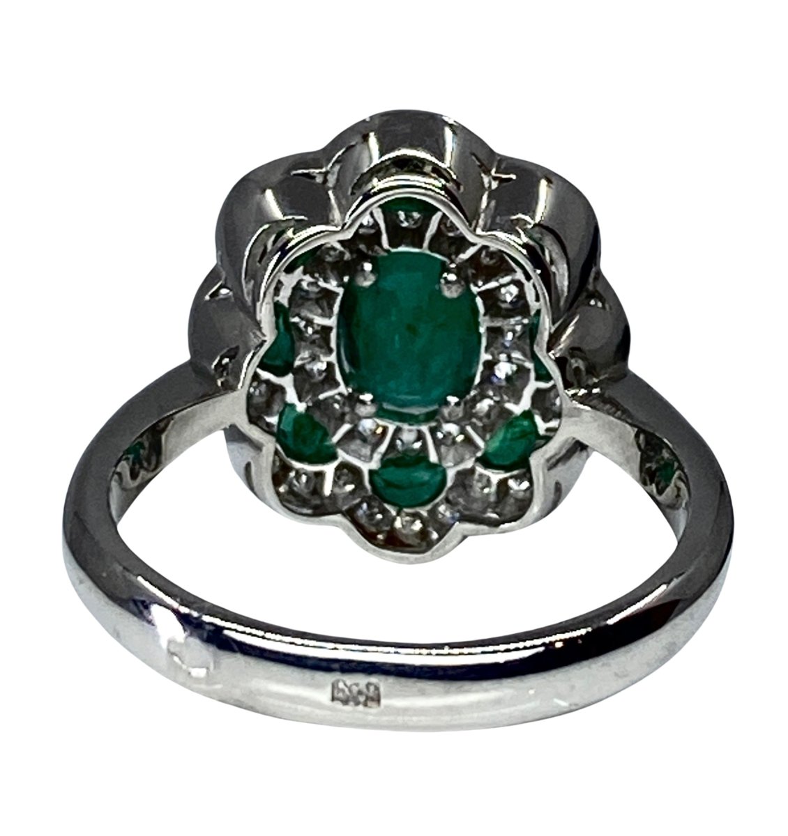 Bague Marguerite en or blanc émeraudes et diamants - Castafiore