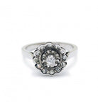 Bague Marguerite en or blanc et diamants - Castafiore