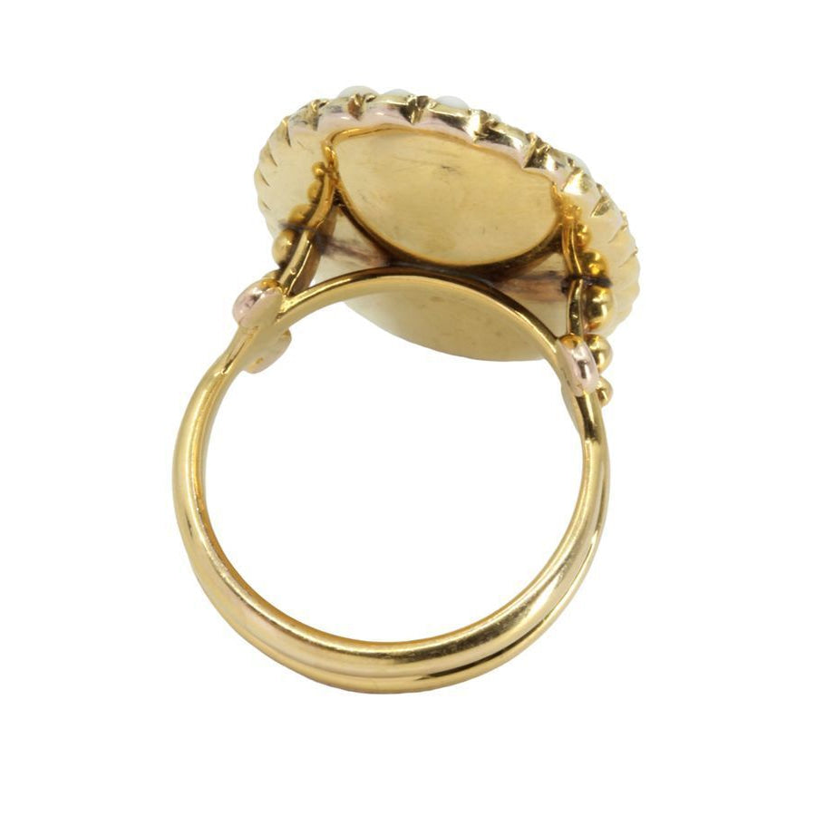 Bague Marquise en or jaune, émail, opale et diamants - Castafiore