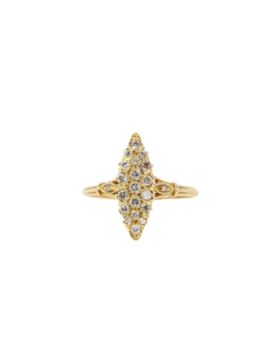 Bague Marquise en or jaune et diamants - Castafiore