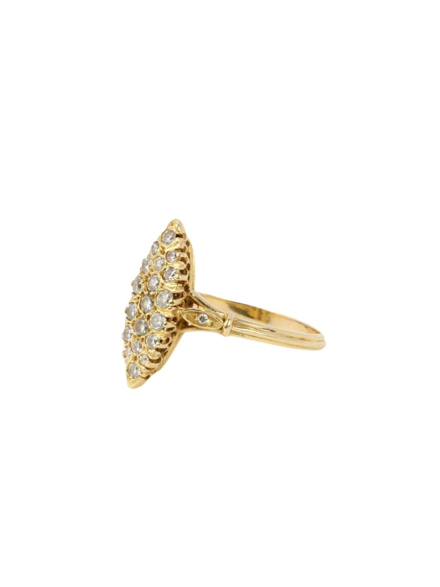 Bague Marquise en or jaune et diamants - Castafiore