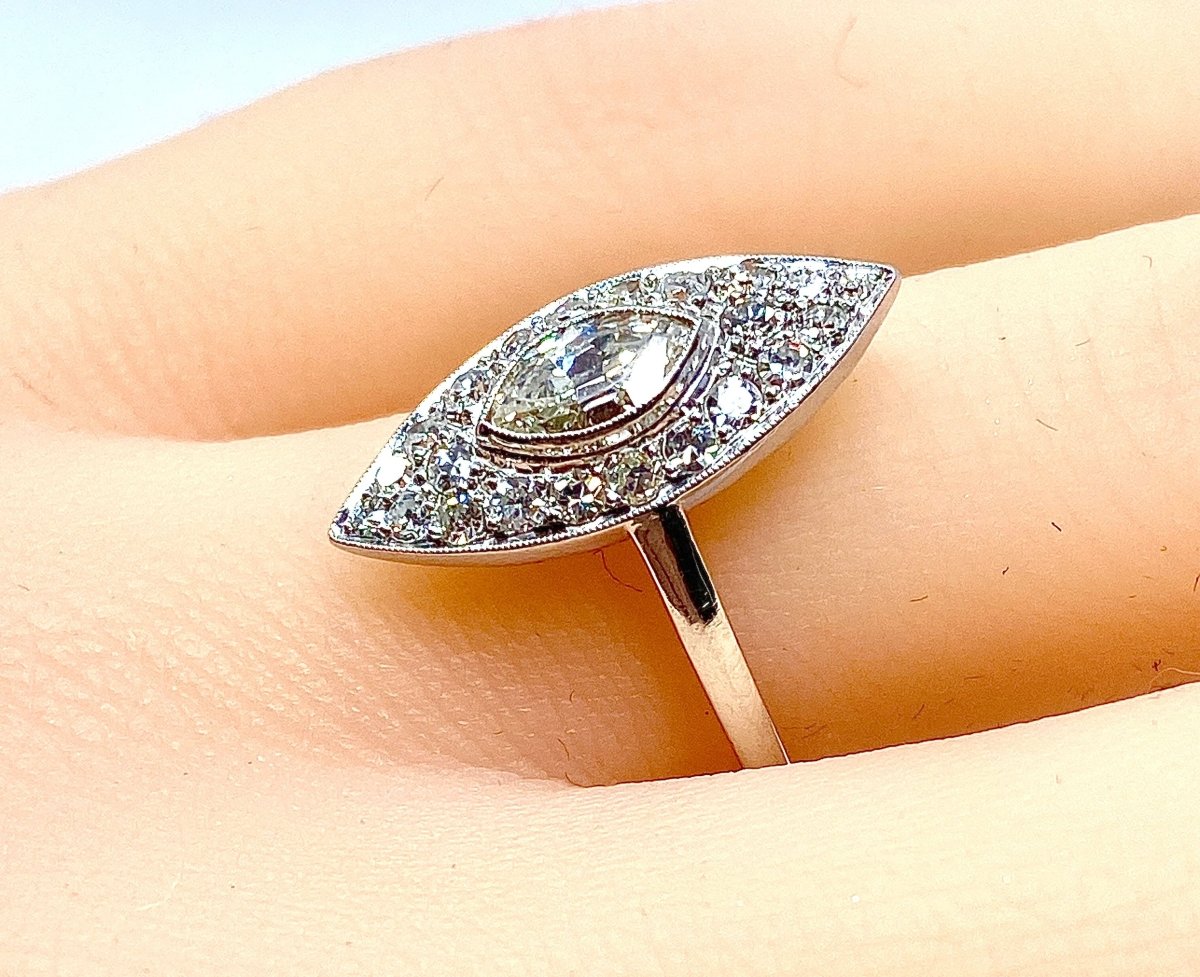 Bague marquise en platine et diamants, vers 1900 - Castafiore
