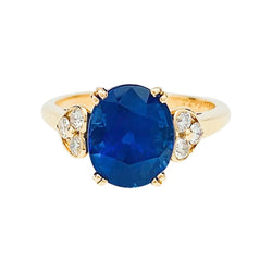 Bague MAUBOUSSIN, centrée d'un saphir ovale encadré de diamants - Castafiore