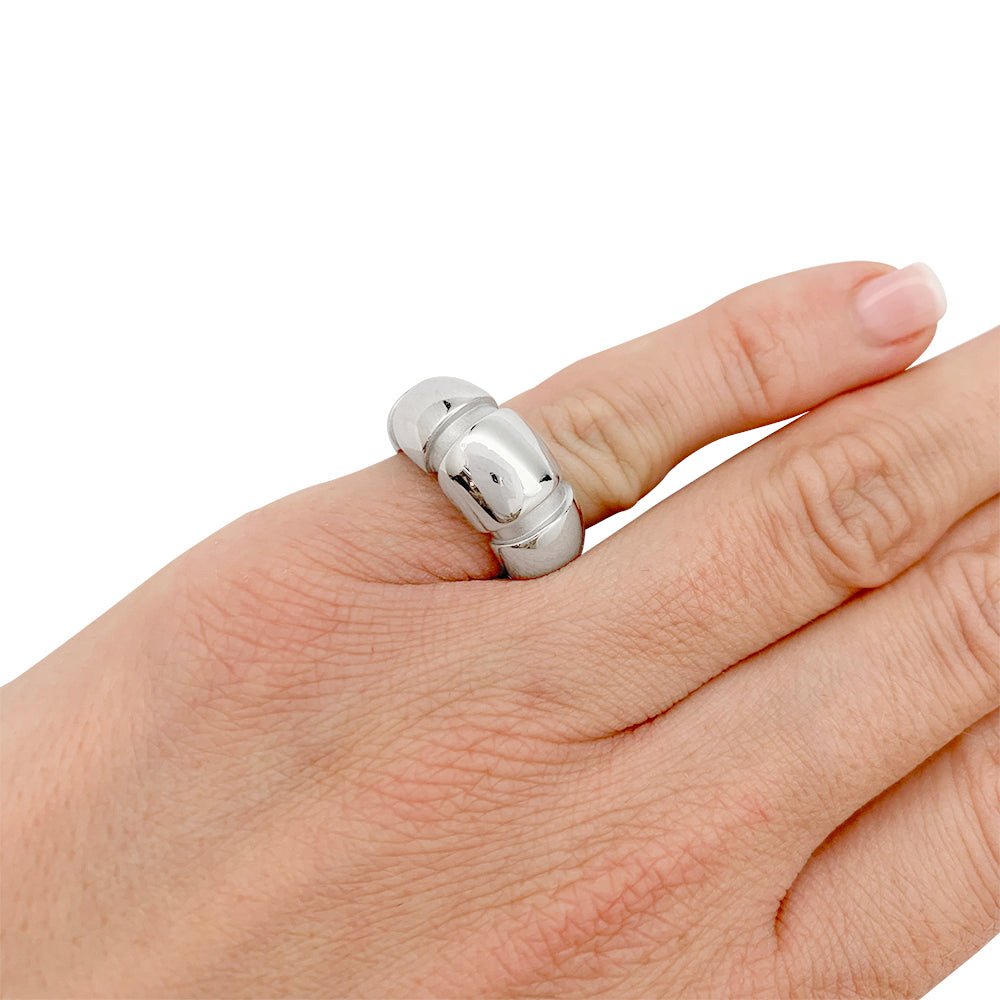 Bague MAUBOUSSIN, "Nadja", or blanc - Castafiore