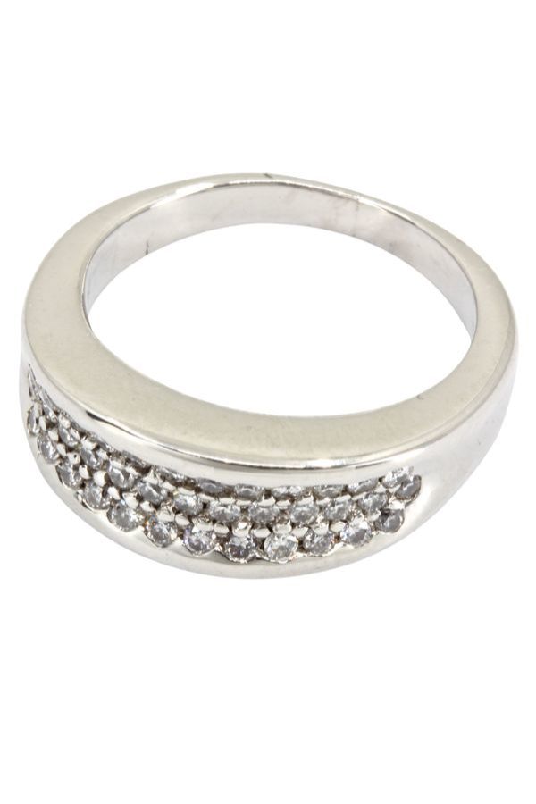 BAGUE MODERNE PAVAGE DIAMANTS - Castafiore