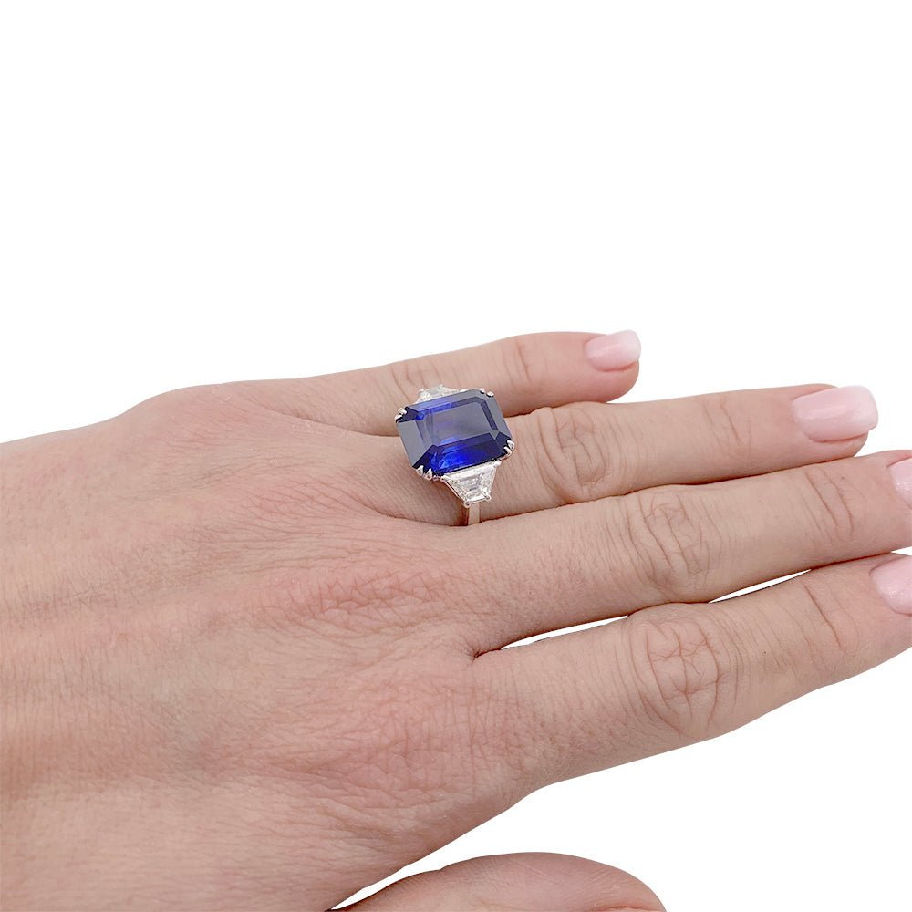 Bague or blanc, saphir et diamants - Castafiore
