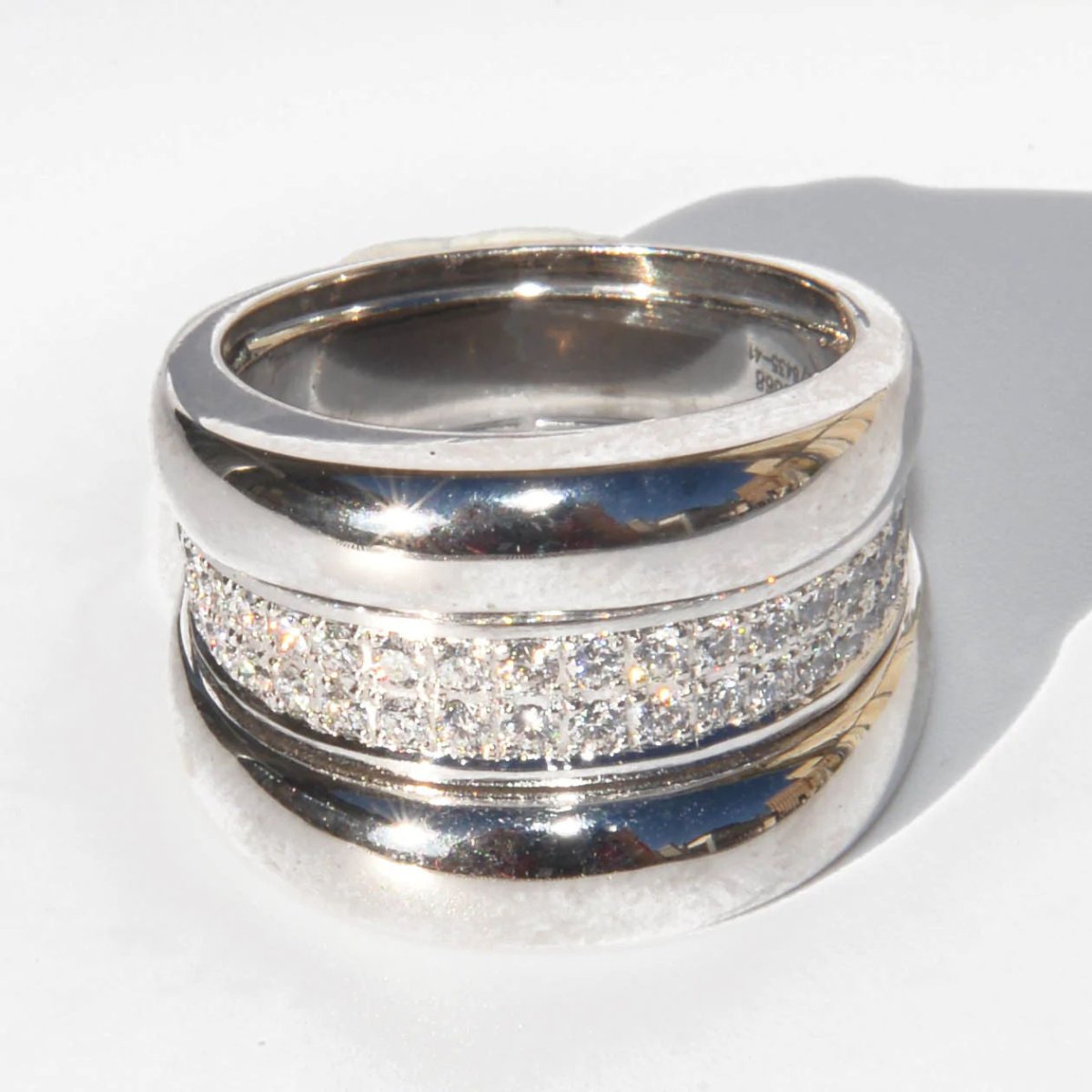 Bague or gris de la maison Chopard modèle Strada - Castafiore