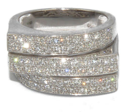 Bague or gris et diamant asymetrique - Castafiore