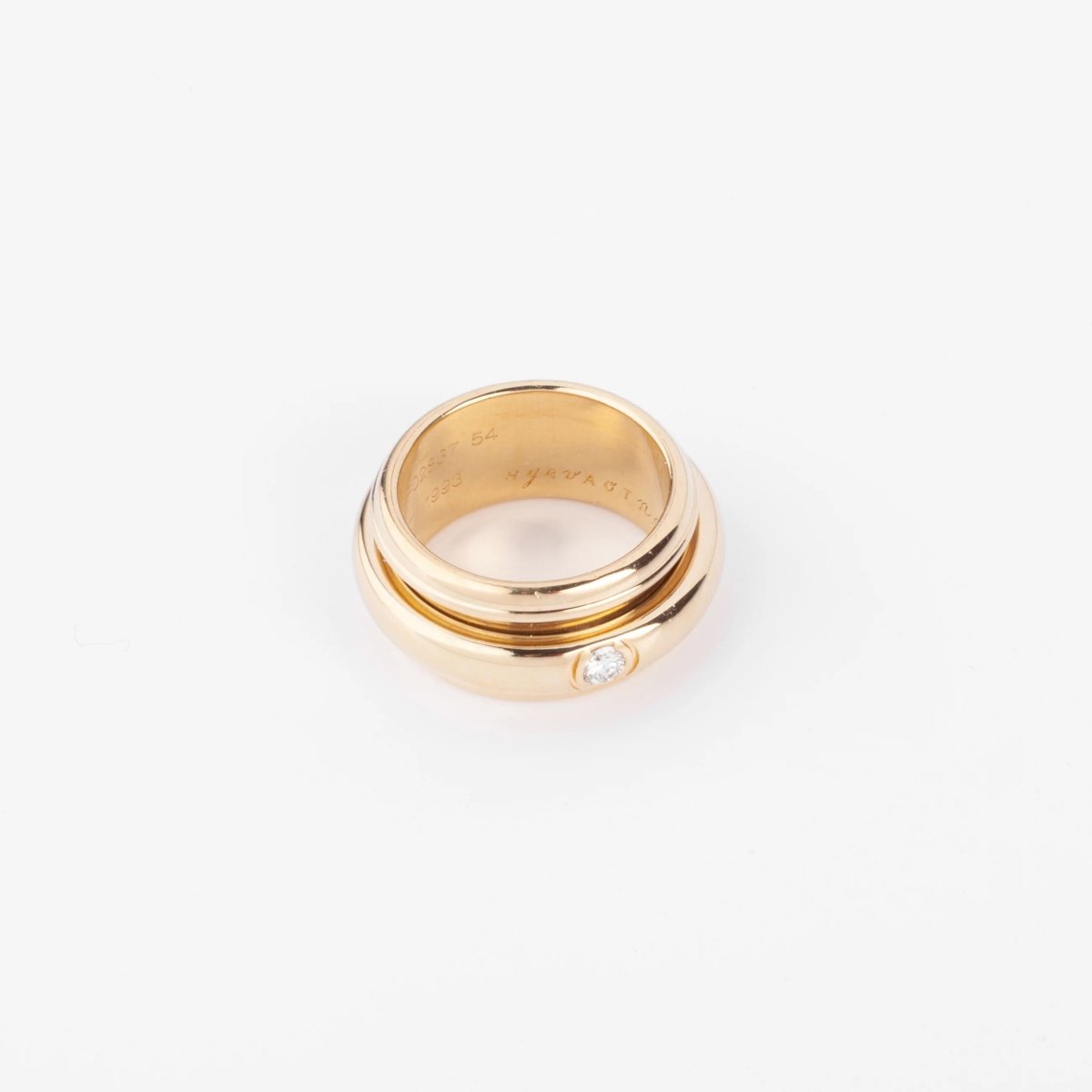 Bague or jaune et diamants de la maison Piaget modèle Possession - Castafiore