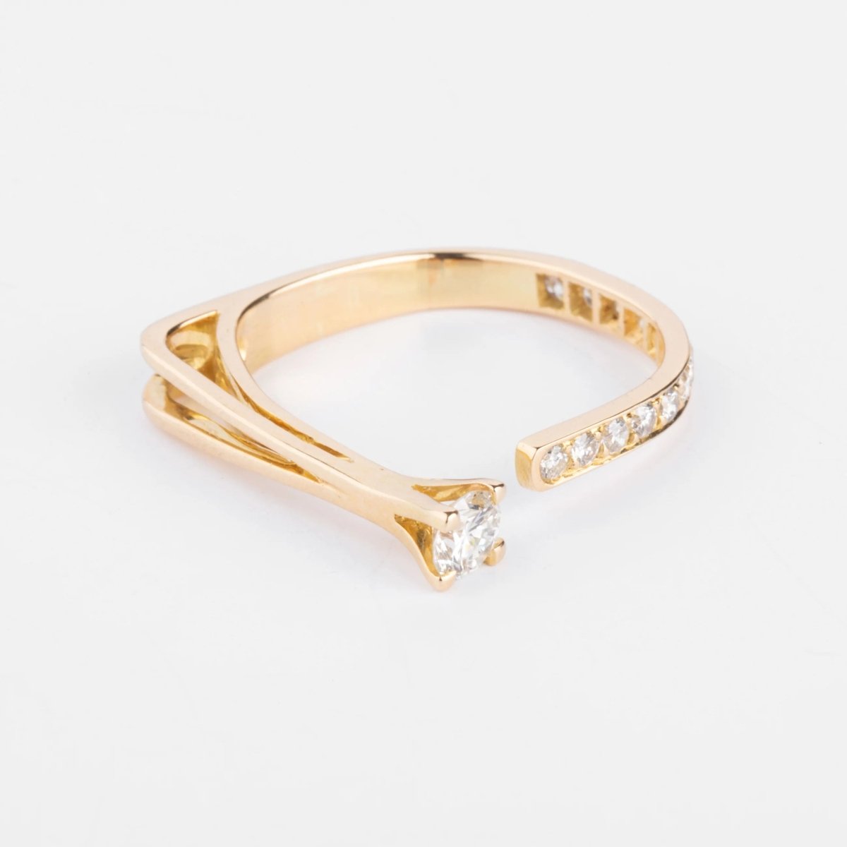 Bague ouverte or jaune et diamant design - Castafiore